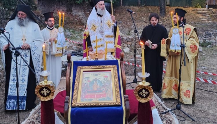 Μητροπολίτης-Θεσσαλιώτιδος:-h-Παναγία-είναι-η-Μητέρα-που-κατανοεί-τον-ανθρώπινο-πόνο