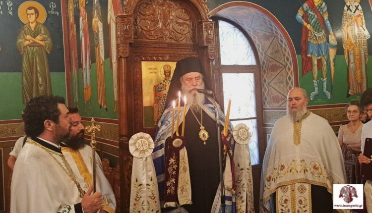 o-Μητροπολίτης-Σπάρτης-στον-πανηγυρίζοντα-Ιερό-Ναό-Κοιμήσεως-της-Θεοτόκου-Φοινικίου