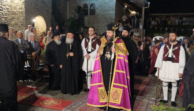 Η-Πανήγυρις-της-Κοιμήσεως-της-Θεοτόκου-στην-Ιερά-Μονή-Μολυβδοσκεπάστου