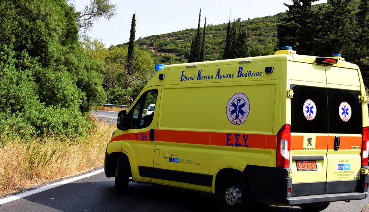 Θανατηφόρο-τροχαίο-στην-Κάρυστο:-Σφοδρή-σύγκρουση-δύο-φορτηγών,-νεκρός-43χρονος-οδηγός