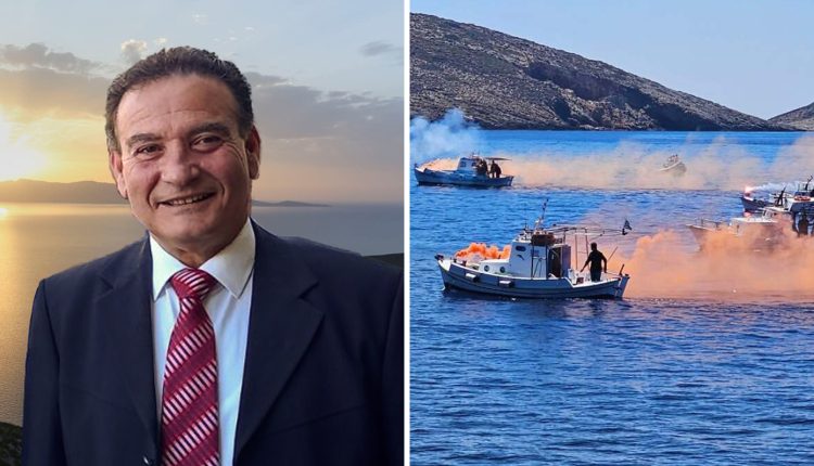 Με-πορτοκαλί-καπνογόνα-και-κόρνες-πλοίων-το-τελευταίο-«αντίο»-στον-δήμαρχο-Φούρνων-Κορσεών