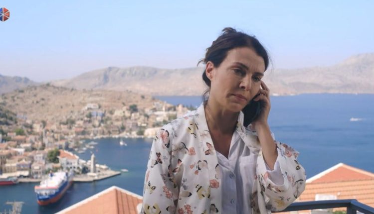 Η-σειρά-«Μπλε»-στην-pemptousia-tv-–-Επεισόδιο-2