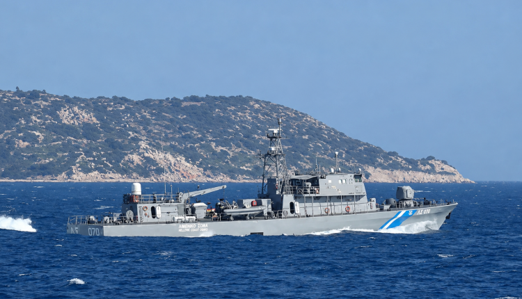 Σύγκρουση-θαλαμηγού-με-ιστιοφόρο-στη-Λευκάδα