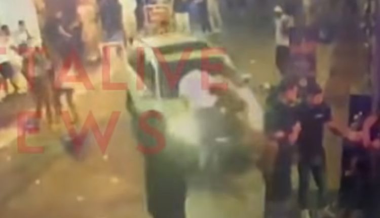 Βίντεο-ντοκουμέντο:-29χρονος-Παλαιστίνιος-πέφτει-με-το-αυτοκίνητό-του-πάνω-σε-Βρετανούς-τουρίστες-στα-Μάλια