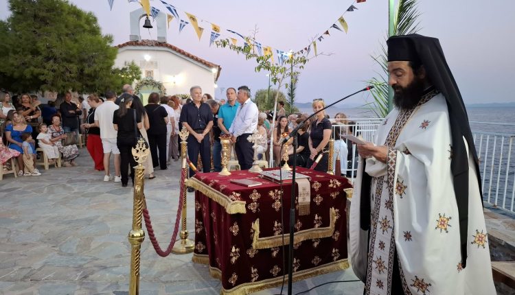 Πανηγυρικός-Εσπερινός-στην-Παναγία-Κακιάς-–-Αλιβερίου