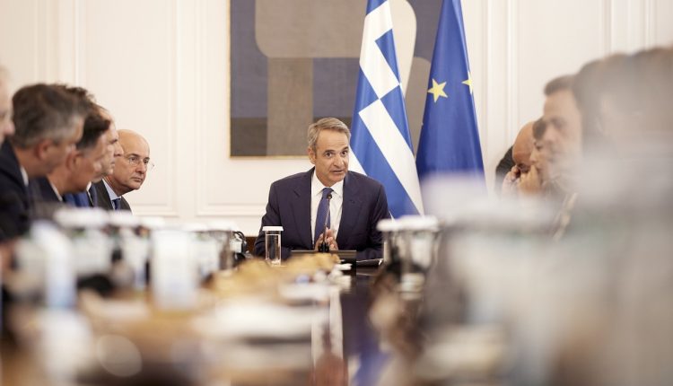 Κυρ.-Μητσοτάκης:-Η-επιλογή-μας-για-μείωση-του-δημοσίου-χρέους-είναι-επιλογή-ευθύνης