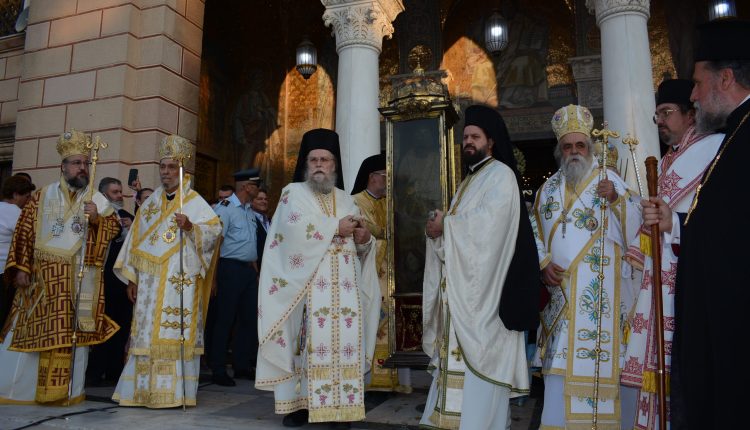Κορυφώνονται-οι-εορτασμοί-στη-Ζάκυνθο-για-τον-Πολιούχο-Άγιο-Διονύσιο