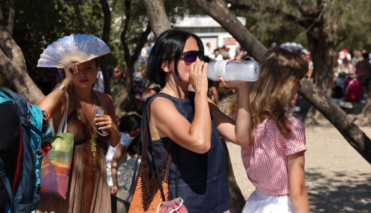 Έντονη-ζέστη-με-έως-40°c-μέχρι-την-Πέμπτη,-νέα-θερμή-εισβολή-από-την-Κυριακή