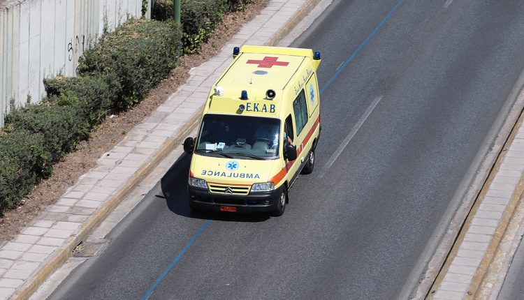 Τραγωδία-στην-Κέα:-Πέθανε-άνδρας-σε-παραλία-του-νησιού