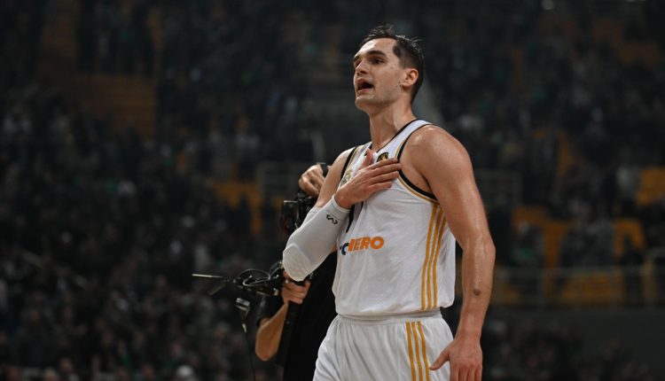 nbaer-με-35,4%-τρίποντο-για-Ολυμπιακό-–-Μεγάλη-πίεση-σε-Χεζόνια-και-Γουόκαπ