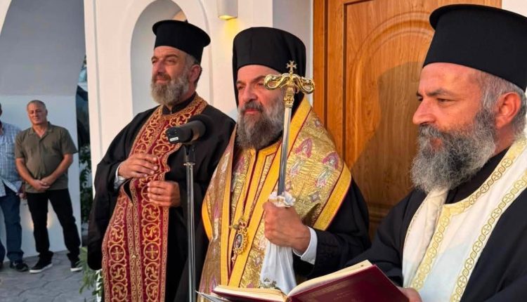 Θυρανοίξια-Ιερού-Παρεκκλησίου-Αγίου-Σώζοντος-στο-Μεγαλοχώρι-Σαντορίνης