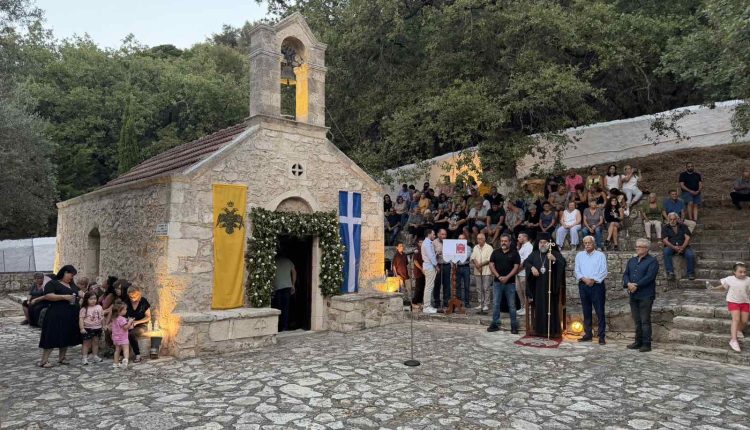 Η-εορτή-της-Αποτομής-της-Τιμίας-Κεφαλής-του-Αγίου-Ιωάννου-του-Προδρόμου-στη-Μητρόπολη-Κυδωνίας