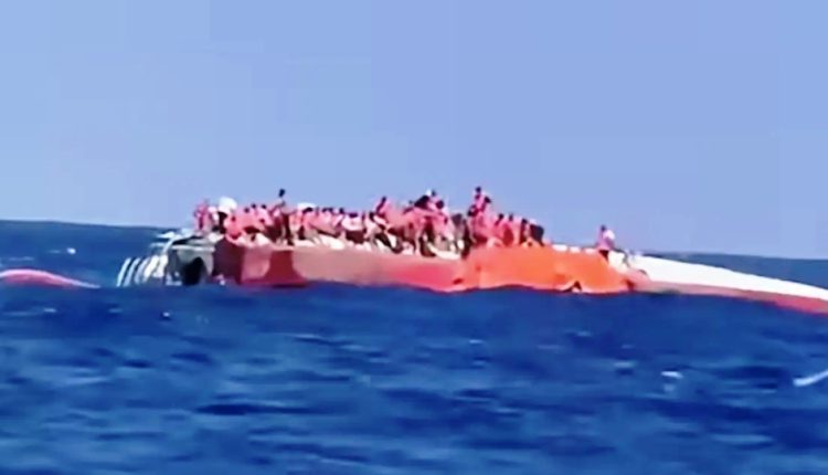 Κύπρος:-Τουλάχιστον-7-νεκροί-από-το-ναυάγιο-πλοίου-στα-ανοικτά-της-Κερύνειας