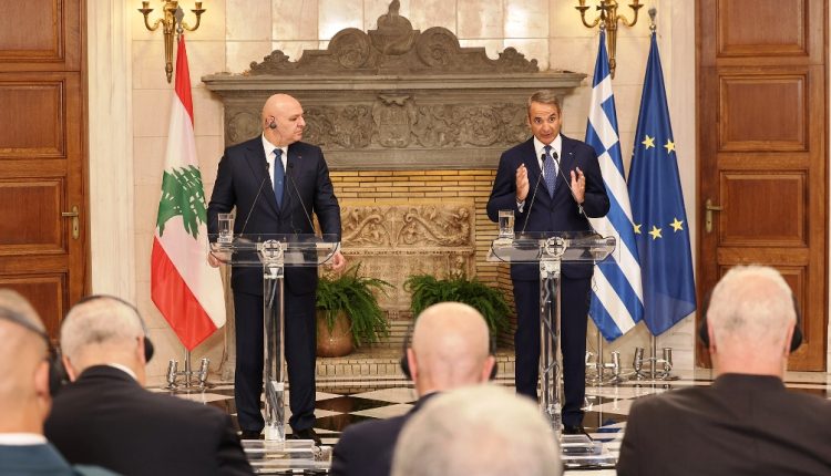 Κ.-Μητσοτάκης:-Η-Ελλάδα-δηλώνει-παρούσα-στην-προσπάθεια-ανοικοδόμησης-του-Λιβάνου