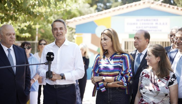 Επίσκεψη-Κυρ.-Μητσοτάκη-στο-πρώτο-δημόσιο-Ειδικό-Σχολείο-Καισαριανής-«Ρόζα-Ιμβριώτη»
