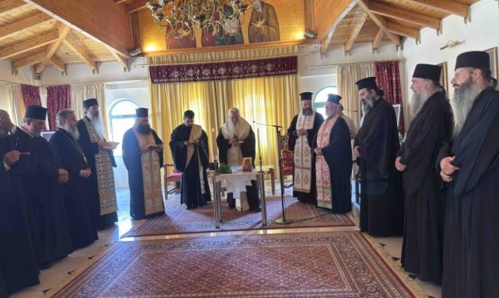Αγιασμός-για-την-έναρξη-του-νέου-εκκλησιαστικού-έτους-στα-Γραφεία-της-Μητρόπολης-Θηβών