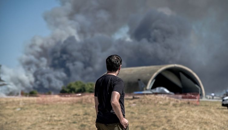 Τριήμερο-πένθος-στις-Ένοπλες-Δυνάμεις-για-την-πτώση-του-phantom-στην-Τανάγρα-–-Η-ανακοίνωση-του-ΓΕΑ