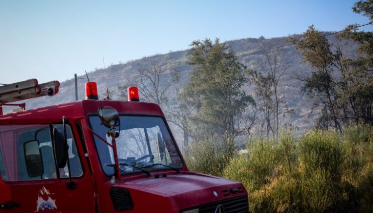 Σύλληψη-53χρονου-για-πυρκαγιά-από-καύση-απορριμμάτων-στο-Άγιον-Όρος