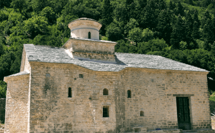Πρόγραμμα-εορτασμού-Γεννεσίου-της-Θεοτόκου-στην-Ιερά-Μονή-Σπηλιάς