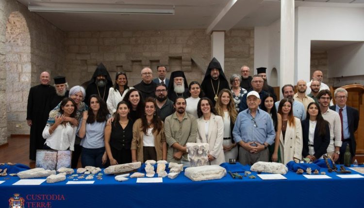 Ο-Πατριάρχης-Ιεροσολύμων-συμμετείχε-σε-ενημέρωση-για-τις-εργασίες-συντήρησης-στον-Ναό-της-Αναστάσεως