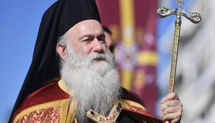 Με-έμφαση-στο-ήθος-και-την-αγάπη-το-μήνυμα-του-Μητροπολίτη-Κορίνθου-για-τη-νέα-σχολική-χρονιά