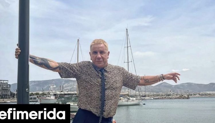 Γιατί-ο-Μαζωνάκης-άρεσε-από-τις-λαϊκές-γειτονιές-ως-τους-«κουλτουριάρηδες»:-Το-φαινόμενο-μιας-φωνής-και-ψυχής-που-έφτασε-παντού