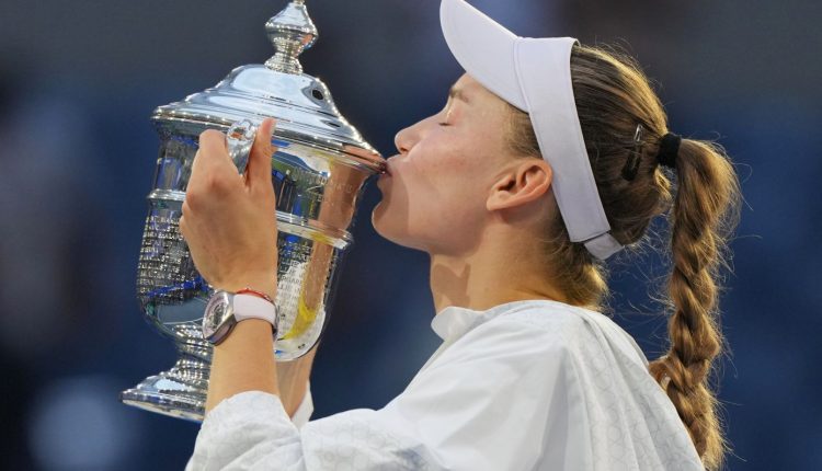 us-open:-Στην-κορυφή-η-Ριμπάκινα,-2-1-σετ-την-Σαμπαλένκα