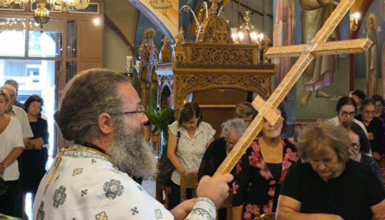Λιτάνευση-του-Τιμίου-Σταυρού-στην-ενορία-Κιβερίου-Αργολίδας