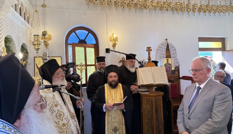 Εκδηλώσεις-μνήμης-για-την-83η-επέτειο-του-Ολοκαυτώματος-της-Βιάννου-και-της-δυτικής-Ιεράπετρας-παρουσία-του-ΠτΔ