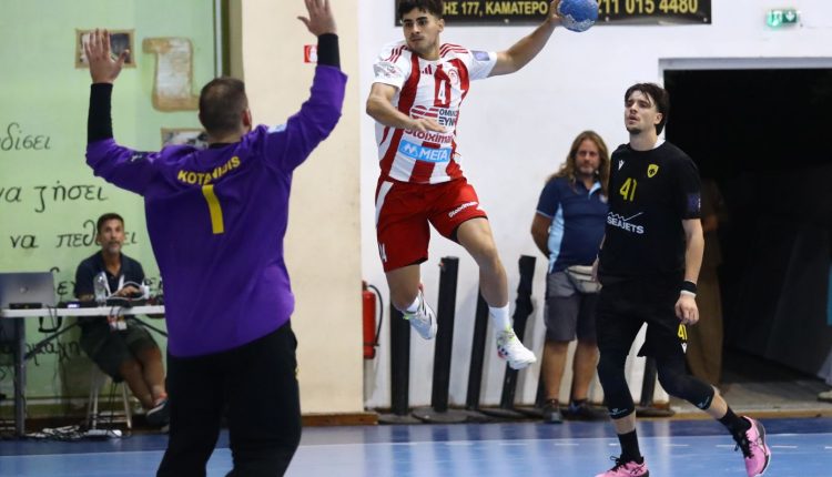 Χάντμπολ:-Στον-Ολυμπιακό-το-super-cup,-35-24-την-ΑΕΚ