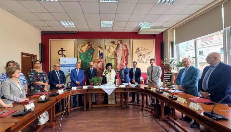 Αγιασμός-για-την-έναρξη-του-νέου-Ακαδημαϊκού-Έτους-στην-Ιατρική-Σχολή-ΕΚΠΑ