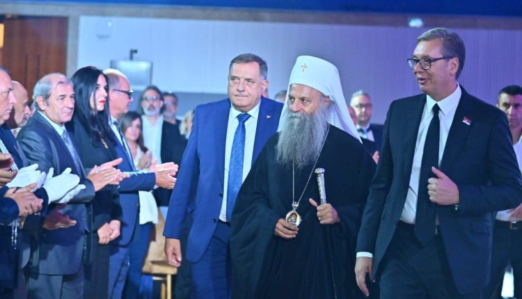 Ο-Πατριάρχης-Πορφύριος-στην-τελετή-για-την-Ημέρα-Σερβικής-Ενότητας