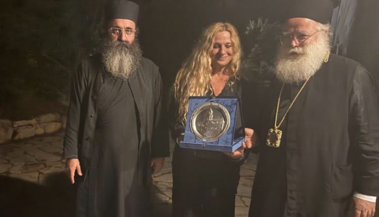 Μοναδική-συναυλία-με-Ευανθία-Ρεμπούτσικα-στη-Μονή-Τοπλού