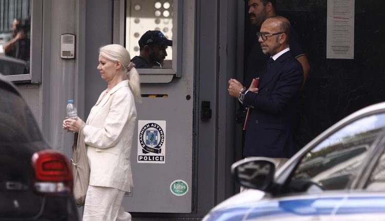 Παρέμβαση-της-Αρχής-για-το-ξέπλυμα-στην-υπόθεση-Μαζωνάκη-–-Ελέγχονται-οι-δύο-προφυλακισμένοι-γιατροί
