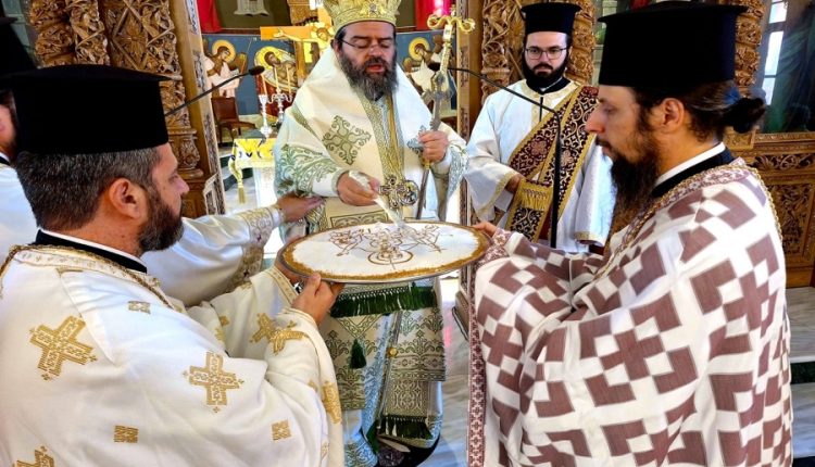 Μαρωνείας-Παντελεήμων:-Οφείλουμε-να-πορευόμαστε-σταθερά-στο-φωτεινό-μονοπάτι-της-αγάπης
