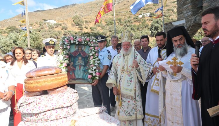 Η-μνήμη-της-Αγίας-Σοφίας-και-των-θυγατέρων-της-τιμήθηκε-στο-Άνω-Γαύριο-της-Άνδρου