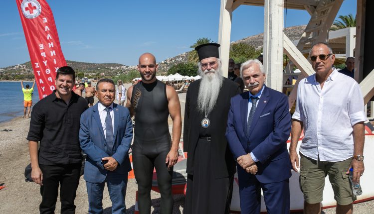 Σωτήρης-Μπαρμπαρόσος:-24-ώρες-κάτω-από-το-νερό-για-τα-παιδιά-με-καρκίνο