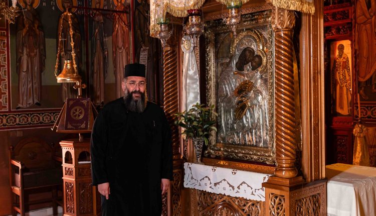 Οι-εικόνες-μιλούν-–-Η-εικόνα-της-Παναγίας-Δημιοβίτισσας