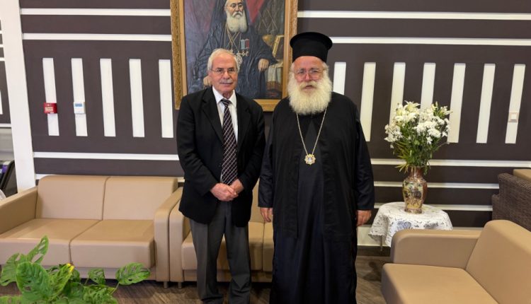 Επίσκεψη-του-Ακαδημαϊκού-Χριστοφόρου-Χαραλαμπάκη-στον-Μητροπολίτη-Ιεραπύτνης-και-Σητείας
