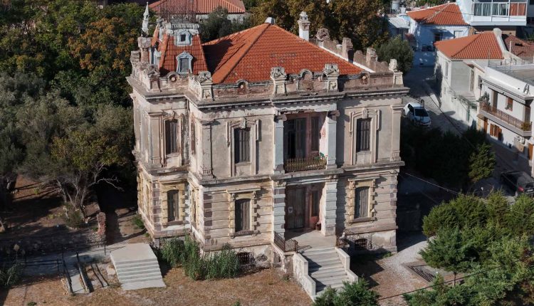 Μυτιλήνη:-Ξεκίνησαν-οι-εργασίες-στο-αρχοντικό-Γεωργιάδη-–-Από-το-1885-στο-σήμερα,-ως-πολυχώρος-πολιτισμού