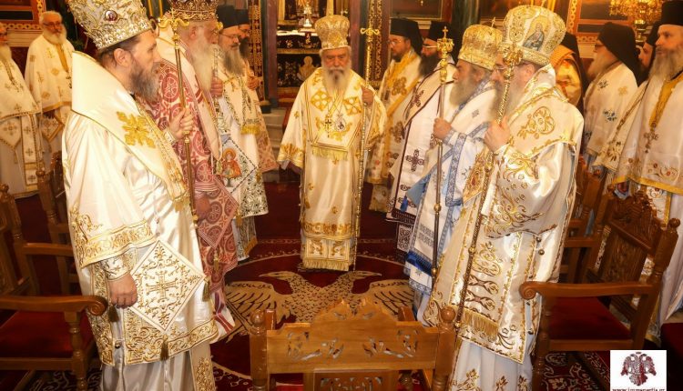 Σπάρτη:-Πολυαρχιερατικό-συλλείτουργο-για-τα-Ονομαστήρια-του-Μητροπολίτη-Ευσταθίου