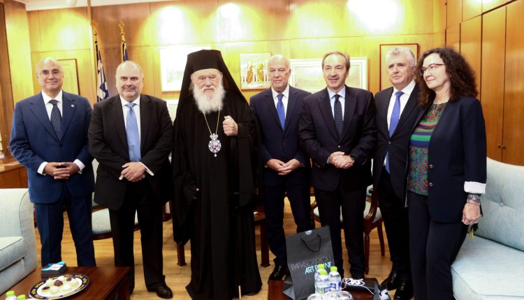 Αρχιεπίσκοπος-από-Άρειο-Πάγο:-«Να-αποδώσουμε-τους-καρπούς-που-χρειάζεται-ο-κόσμος-και-ιδιαίτερα-η-πατρίδα-μας»