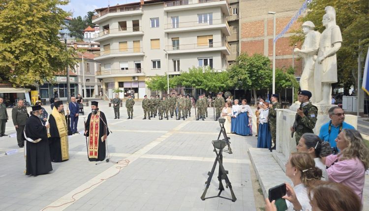 Η-Μητρόπολη-Καστορίας-τίμησε-τη-μνήμη-της-Μικρασιατικής-Καταστροφής