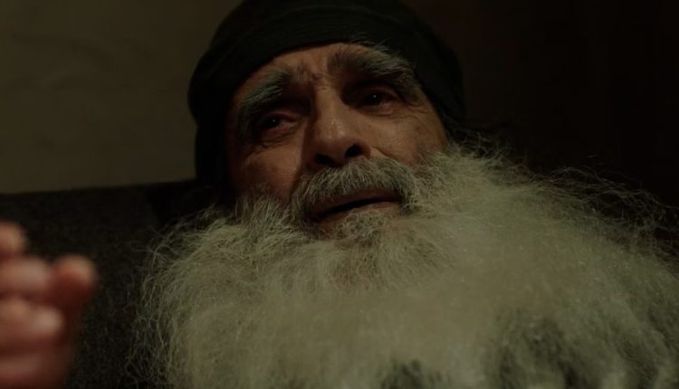 Ο-τηλεοπτικός-Παπά-Τύχων-που-κέρδισε-τις-καρδιές-των-θεατών-(ΒΙΝΤΕΟ)