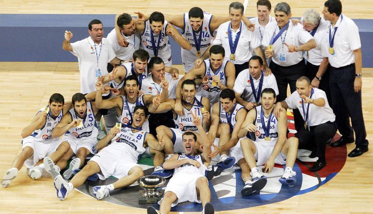 Η-Ελλάδα-ξανά-πρωταθλήτρια-Ευρώπης:-Το-έπος-του-Βελιγραδίου-το-2005-|-Σαν-σήμερα-25-Σεπτεμβρίου