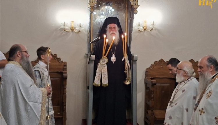 Μητροπολίτης-Άρτης:-«Μαζί-με-τον-Χριστό,-κάθε-τέλος-γίνεται-αρχή»
