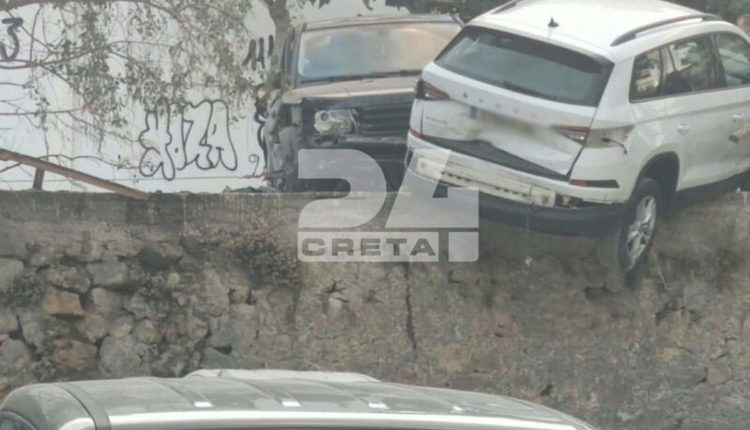 Τρελή-πορεία-τζιπ-στα-Χανιά:-Προσέκρουσε-σε-πάνω-από-5-οχήματα-σε-πάρκινγκ