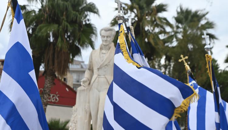 Ιωάννης-Καποδίστριας:-Η-Θεσσαλονίκη-τίμησε-τον-πρώτο-Κυβερνήτη-της-Ελλάδας-–-Η-προτομή-με-τα-κειμήλια-από-την-Κέρκυρα