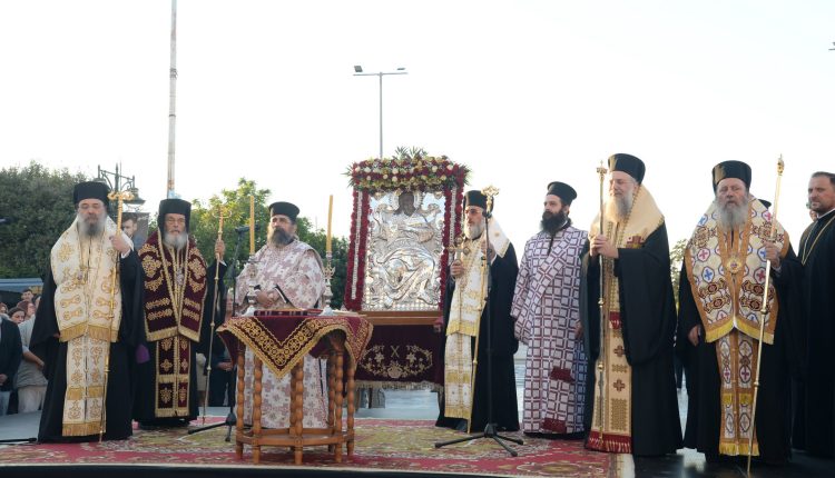 Πάτρα:-Μεγαλειώδης-Λιτανεία-της-Τιμίας-Κάρας-του-Αποστόλου-Ανδρέου