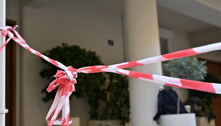Μαρτυρία-για-τους-δύο-γιατρούς-της-Καρνεάδου:-«Δεν-με-ρώτησαν-για-το-ιατρικό-ιστορικό-μου»-–-Τα-υπέρογκα-ποσά-που-χρέωναν